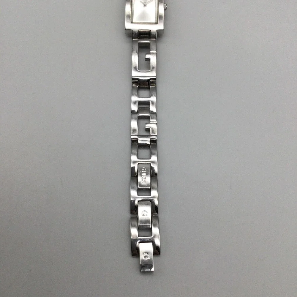 Guess G5755L Womens Watch 17mm Silver Tone Stainless Bracelet New Battery 7.5